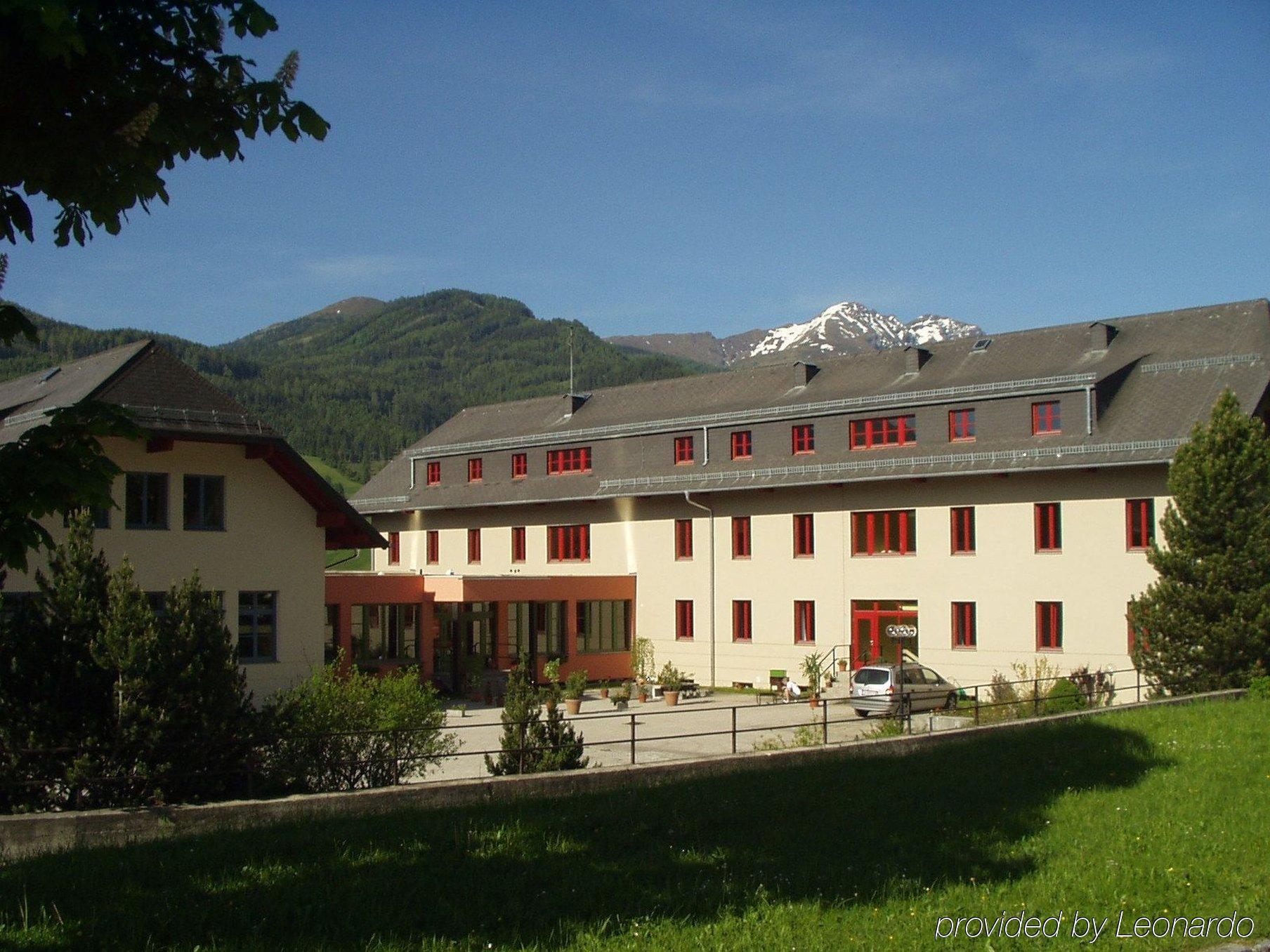 Jufa Hotel St Michael Im Lungau Санкт-Міхель-ім-Лунгау Екстер'єр фото
