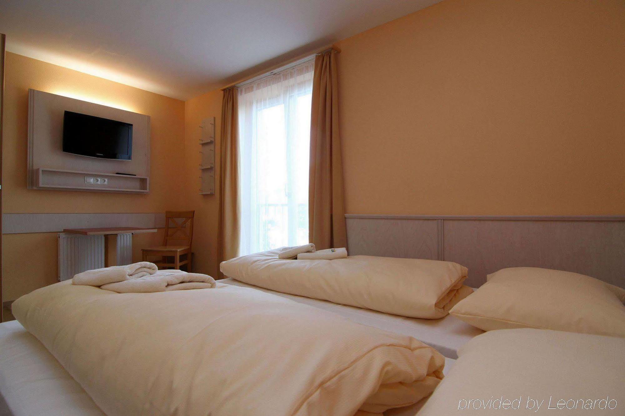 Jufa Hotel St Michael Im Lungau Санкт-Міхель-ім-Лунгау Номер фото