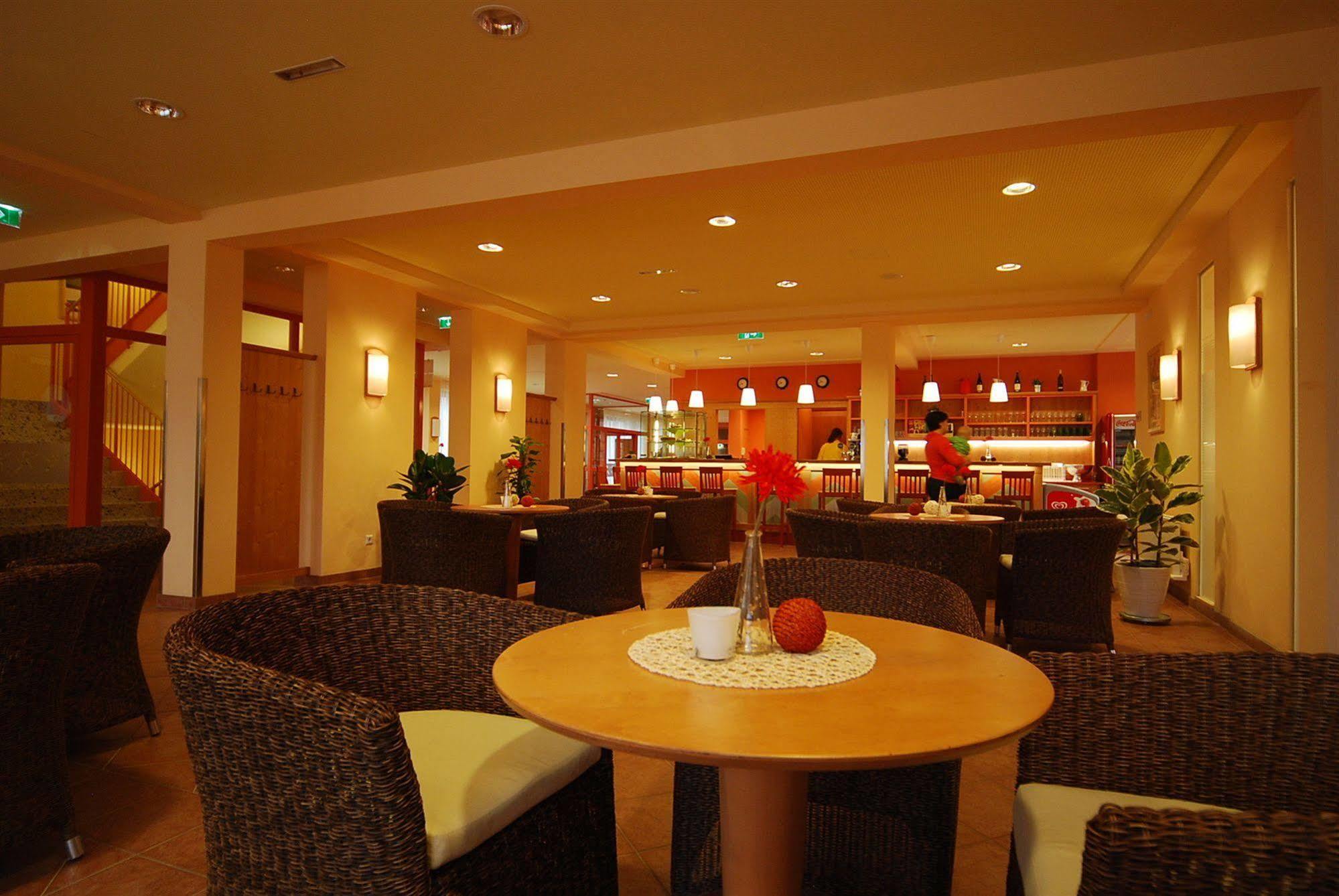 Jufa Hotel St Michael Im Lungau Санкт-Міхель-ім-Лунгау Екстер'єр фото